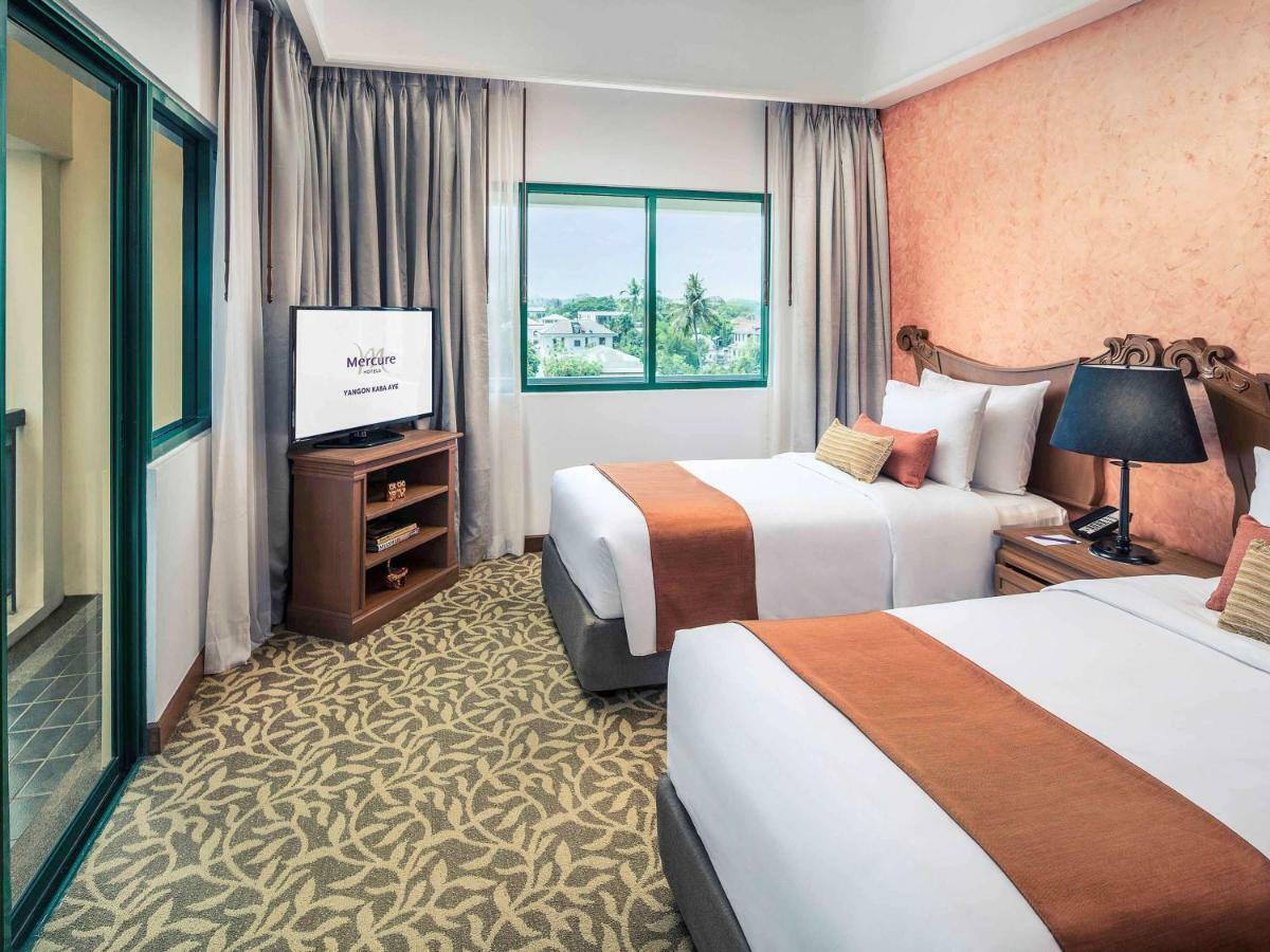 Mercure Yangon Kaba Aye Bagian luar foto