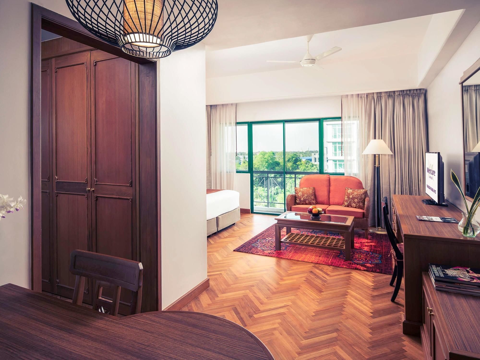 Mercure Yangon Kaba Aye Bagian luar foto
